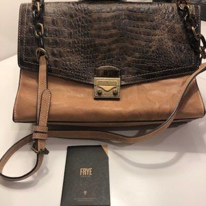 FRYE Brown Leather Crossbody Bag!